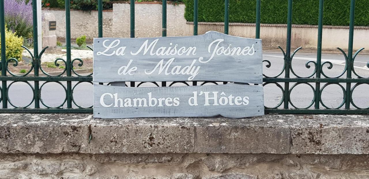 La Maison Josnes De Mady Exterior photo